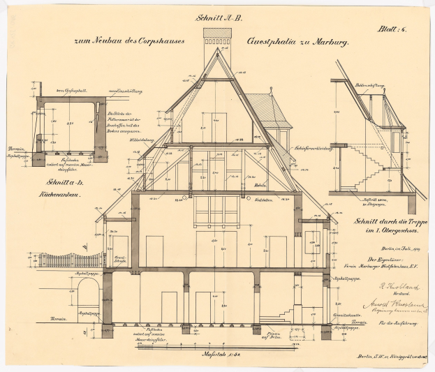 Schwarze und weiße Architekturdarstellung eines Hauses mit zahlreichen Fenstern und einem Dach, als erstes Haus in Deutschland bezeichnet und mit detaillierten Plänen und Text begleitet.