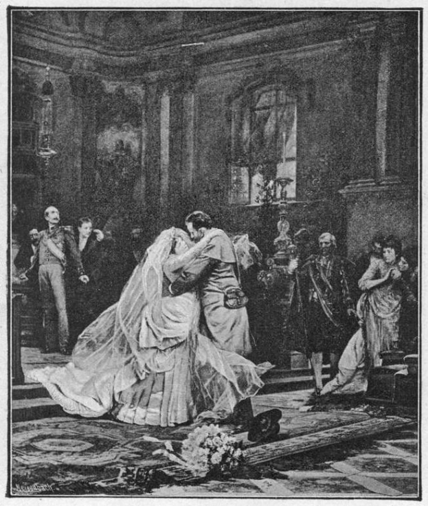 Schwarz-weiß-Foto einer Braut und eines Bräutigams, die sich vor einer Menge küssen, mit einem Blumenstrauß auf dem Boden und einer fensterumrandeten Wand im Hintergrund.