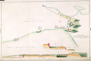 Eine handgezeichnete Karte einer kleinen Insel mit einem Boot im umliegenden Wasser, die Textanmerkungen auf dem Papier enthält.