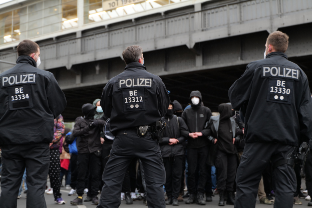 Bürgermeister von Potsdam zu Hausbesetzern: Zukunftige Räumungen sollen sofort erfolgen